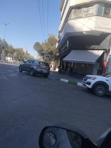 عکس شیرینی سرا و آبمیوه بستنی نیکدل