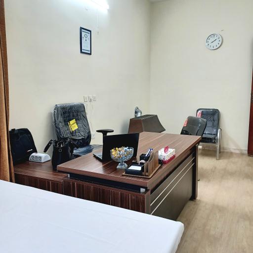 عکس مطب دکتر نفیسه کلانتری (متخصص قلب و عروق)