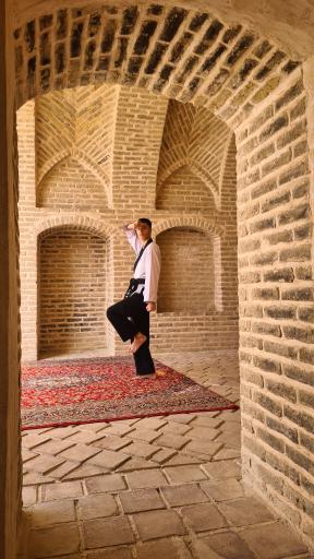 عکس کاروانسرای شاه عباسی ابوزید آباد (ابروز)