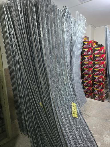 رنگ و ابزار محمدیان