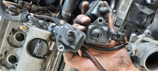 عکس باتری سازی و برق خودرو ایمان