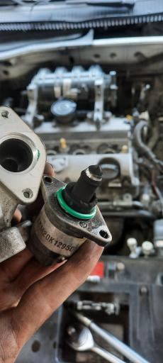 عکس باتری سازی و برق خودرو ایمان