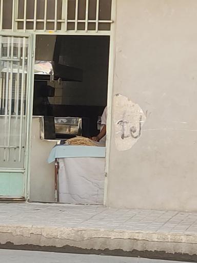 عکس نانوایی لواشی