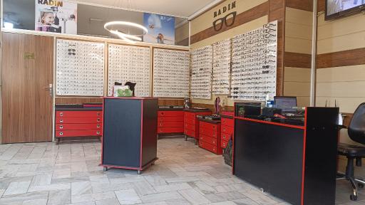 عکس عینک رادین