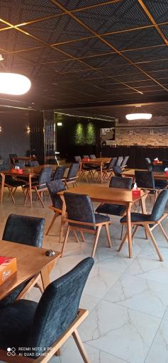 عکس فست فود زنجیره ای عطاویچ