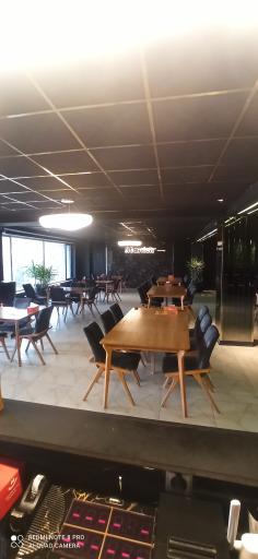 عکس فست فود زنجیره ای عطاویچ