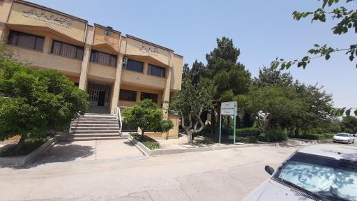 عکس دانشکده مهندسی عمران و حمل و نقل ساختمان شماره ۳