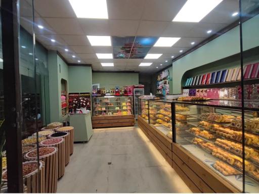 عکس شیرینی سرای هانی کیک