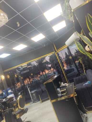 عکس آرایشگاه اِی و اِم (A&M)