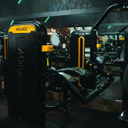 عکس باشگاه بدنسازی آقایان ایرمان