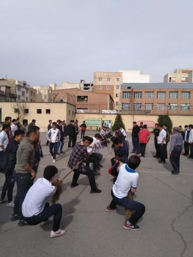 عکس دبیرستان غدیر