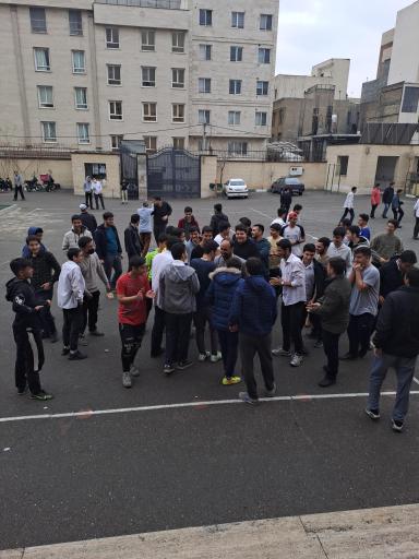 عکس دبیرستان غدیر