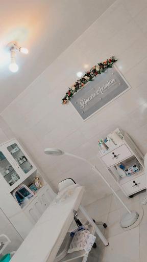 عکس آکادمی تخصصی پوست عظیمیان