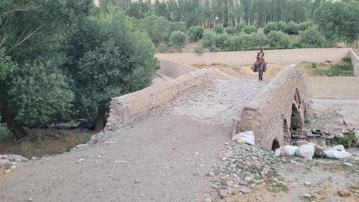 عکس پل لیقوان