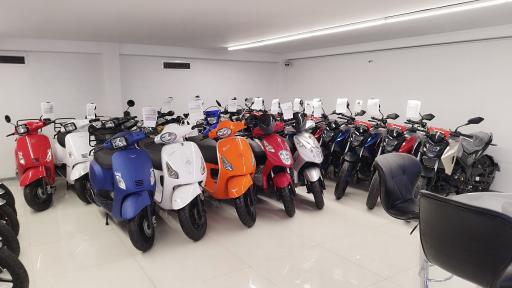 عکس نمایندگی فروش و خدمات پس از فروش نیروموتور (گودرزی) کد 8178