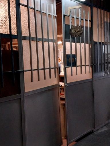 عکس گالری هنرهای چوبی آرنیکا