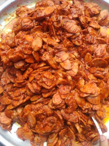 عکس رستوران و غذای بیرون بر