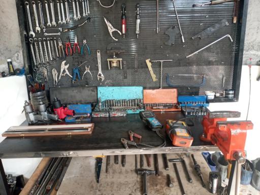 عکس تعمیرگاه و امداد خودرو شبانه روزی مرتضایی