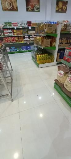 عکس فروشگاه‌ زنجیره‌ای دیلی مارکت