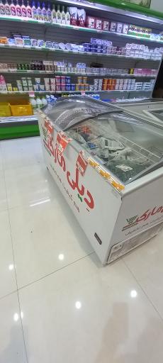 عکس فروشگاه‌ زنجیره‌ای دیلی مارکت