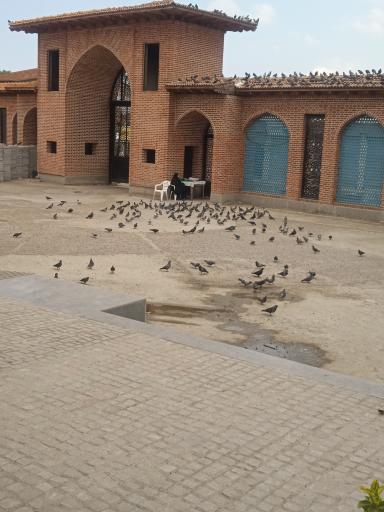 حرم حضرت  فاطمه اُخری (س)