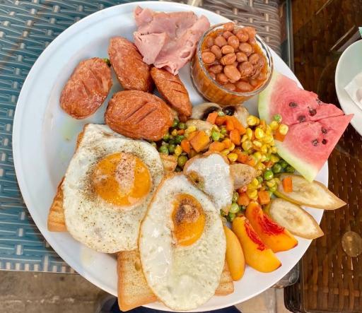 عکس کافه مس و قالی