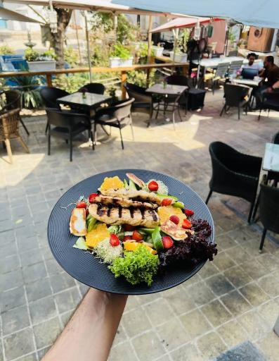 عکس کافه مس و قالی