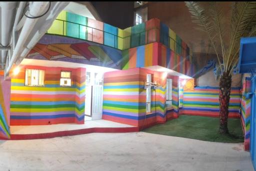 عکس دبستان پسرانه ایرانشهر