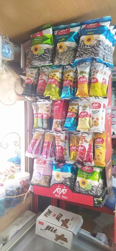 عکس سوپر مارکت پنجره ای حمید