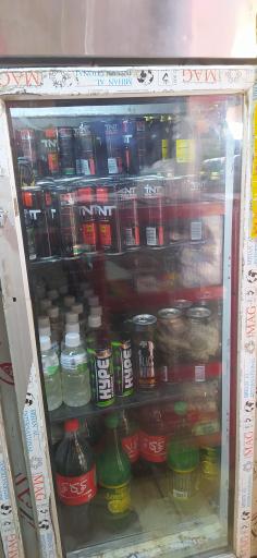 عکس سوپر مارکت پنجره ای حمید