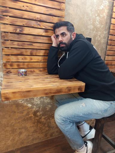 عکس کافه قمر