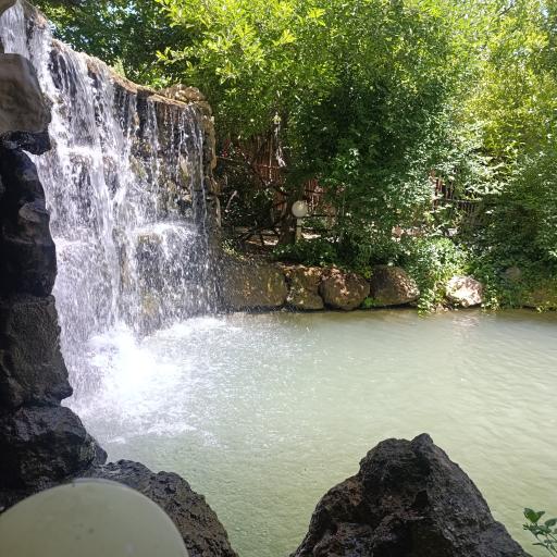 عکس تفرجگاه قلعه سنگی