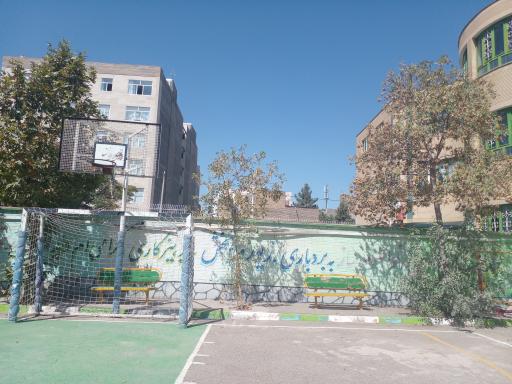 عکس دبیرستان دخترانه متوسطه دوره دوم شهید محمد ظهور پرالک