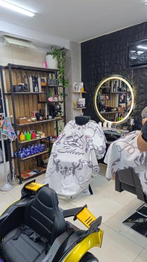 عکس آرایشگاه نقره ای محمد