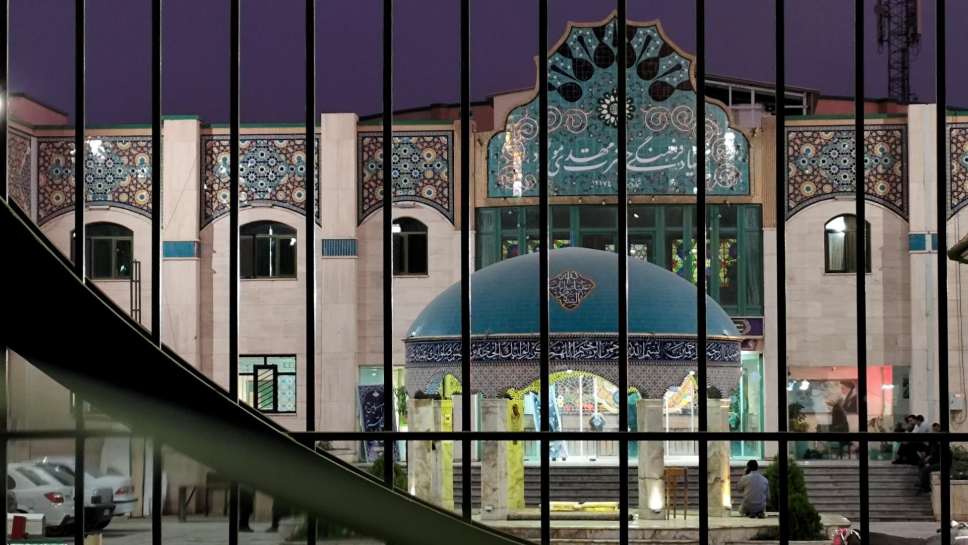 عکس یادمان شهدای گمنام مجتمع فرهنگی یاوران مهدی(عج)