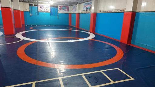 عکس آکادمی ورزشی پوریای ولی