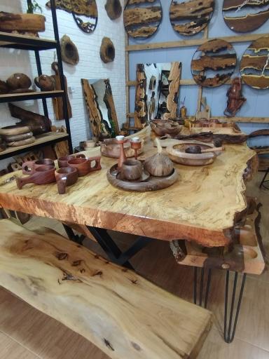 عکس دست سازه های چوبی قصر چوبی