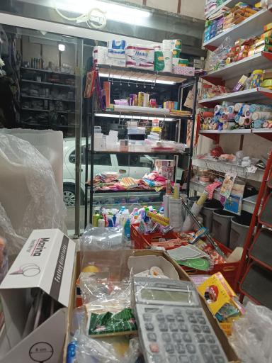 عکس فروشگاه مائده