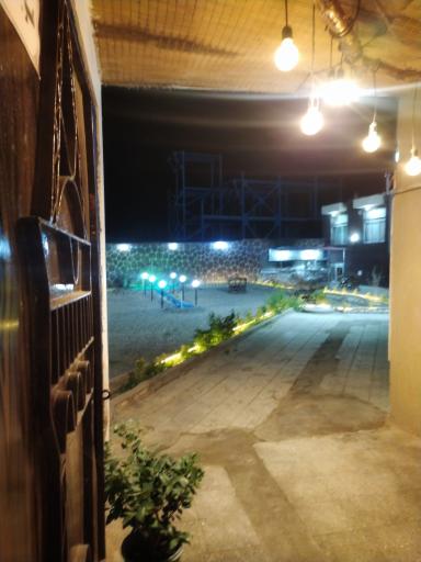 عکس کافه فست فود وانیلا