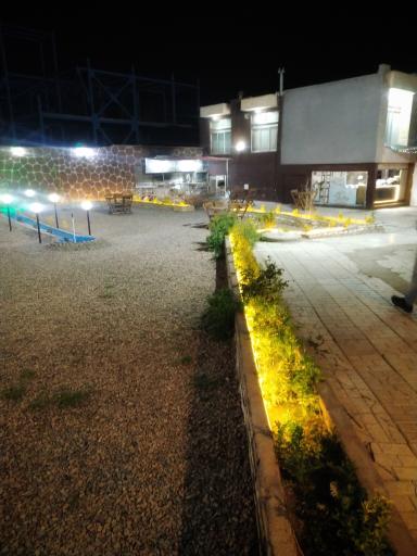 عکس کافه فست فود وانیلا