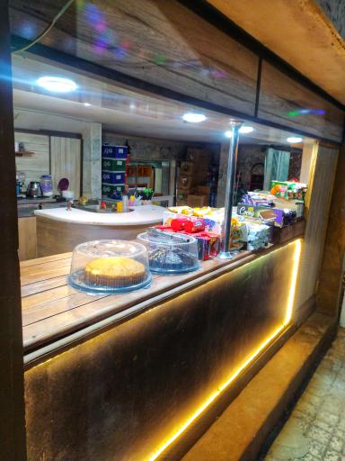 عکس کافه فست فود وانیلا