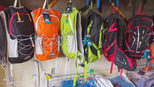 عکس لوازم کوهنوردی و طبیعت گردی افرا