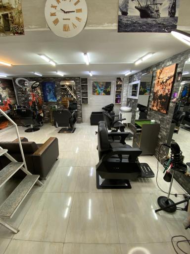 عکس پیرایش ژست