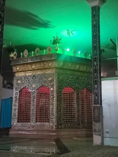 حرم مطهر امامزادگان باقریه