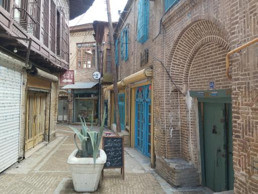 عکس کافه و مطبخ آوان لانژ