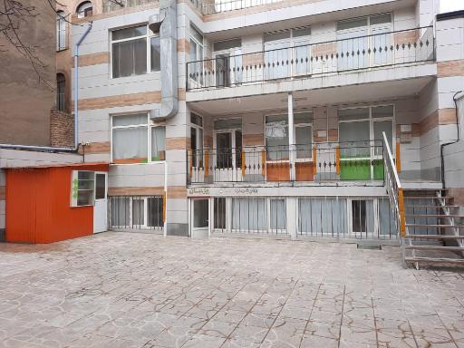 عکس دبستان پسرانه عطار