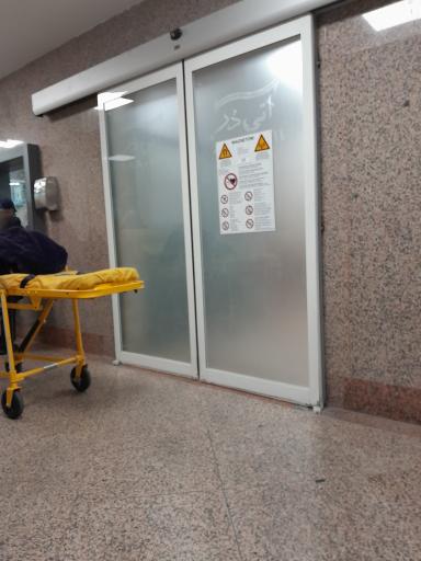 عکس بخش MRI بیمارستان خاتم الانبیا