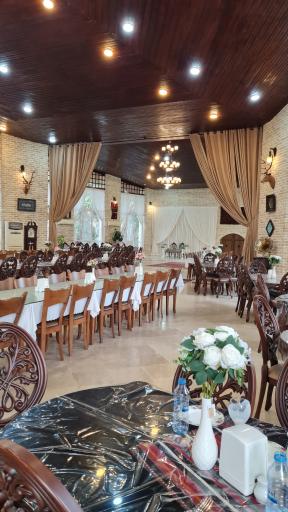 عکس رستوران جنگلی سما