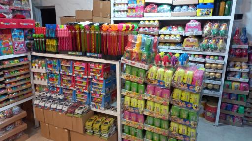 عکس فروشگاه کلبه شیرین مرکز شکلات و پاستیل