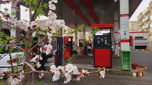 پمپ بنزین (جایگاه اختصاصی رستمی)